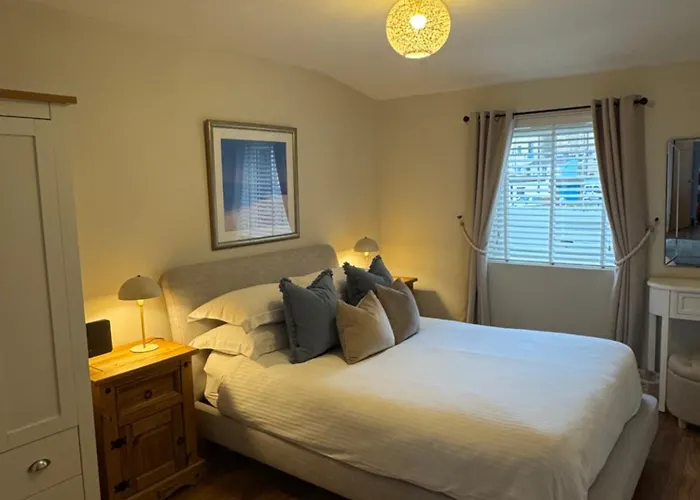 Apartment One Abbey Court