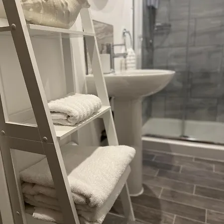 Apartman One Abbey Court